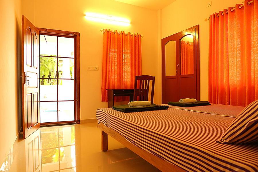 Aleenas Homestay Kochi エクステリア 写真